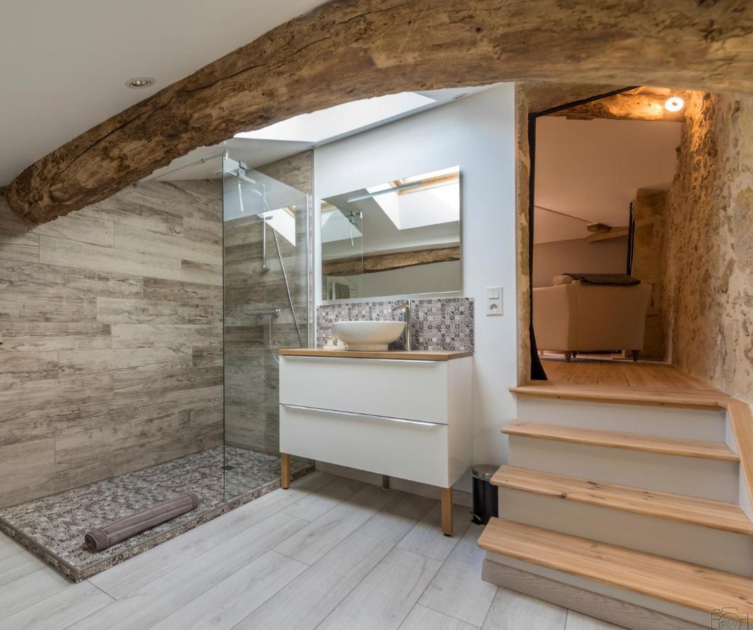 La Vigneraie De Laura Bed and Breakfast Sainte-Colombe  Buitenkant foto