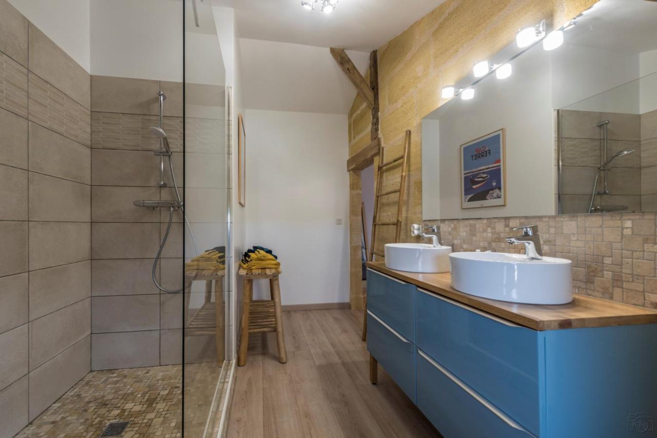 La Vigneraie De Laura Bed and Breakfast Sainte-Colombe  Buitenkant foto