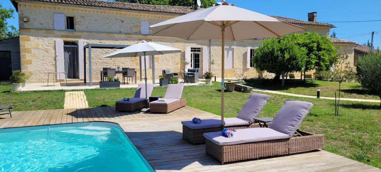 La Vigneraie De Laura Bed and Breakfast Sainte-Colombe  Buitenkant foto