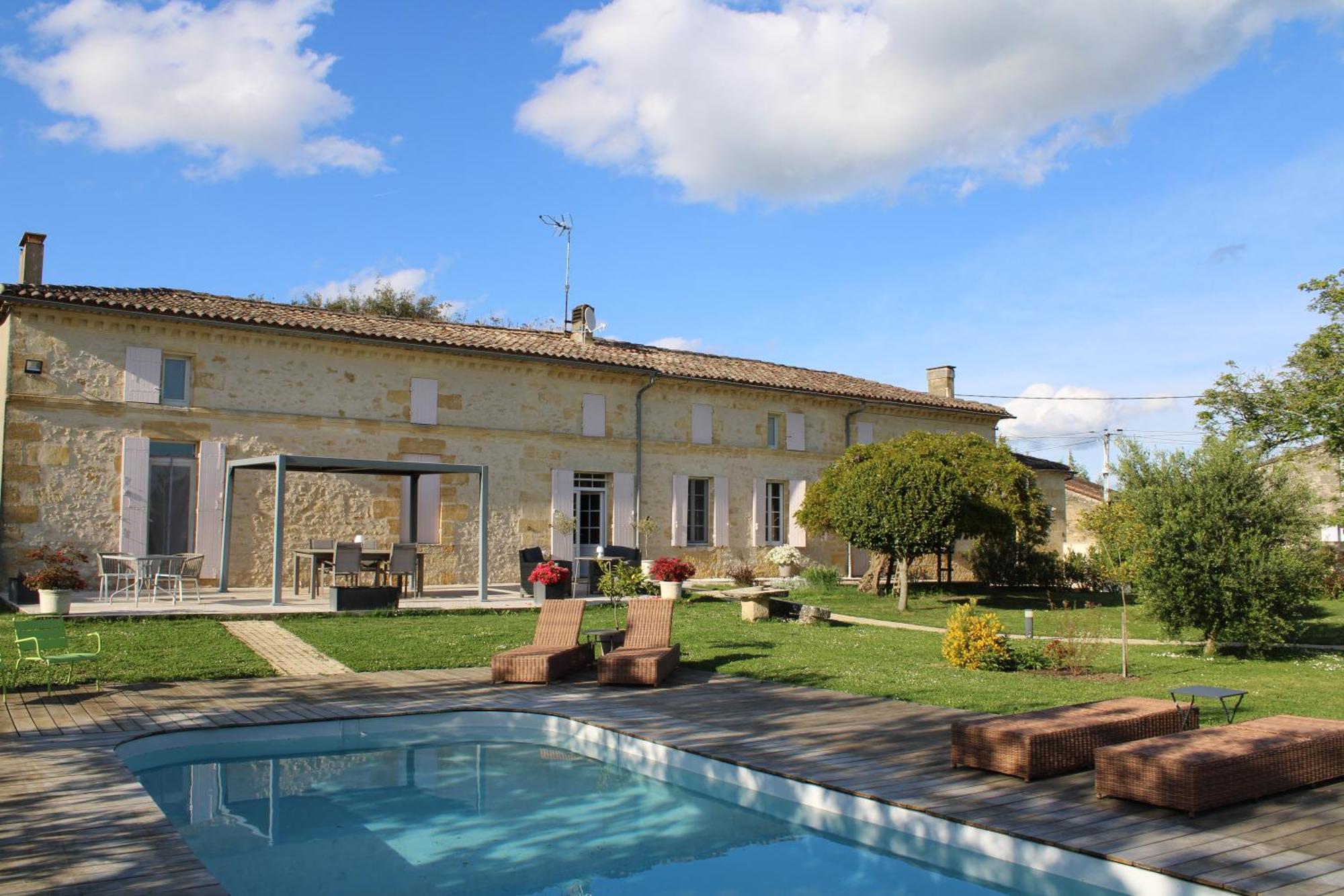 La Vigneraie De Laura Bed and Breakfast Sainte-Colombe  Buitenkant foto